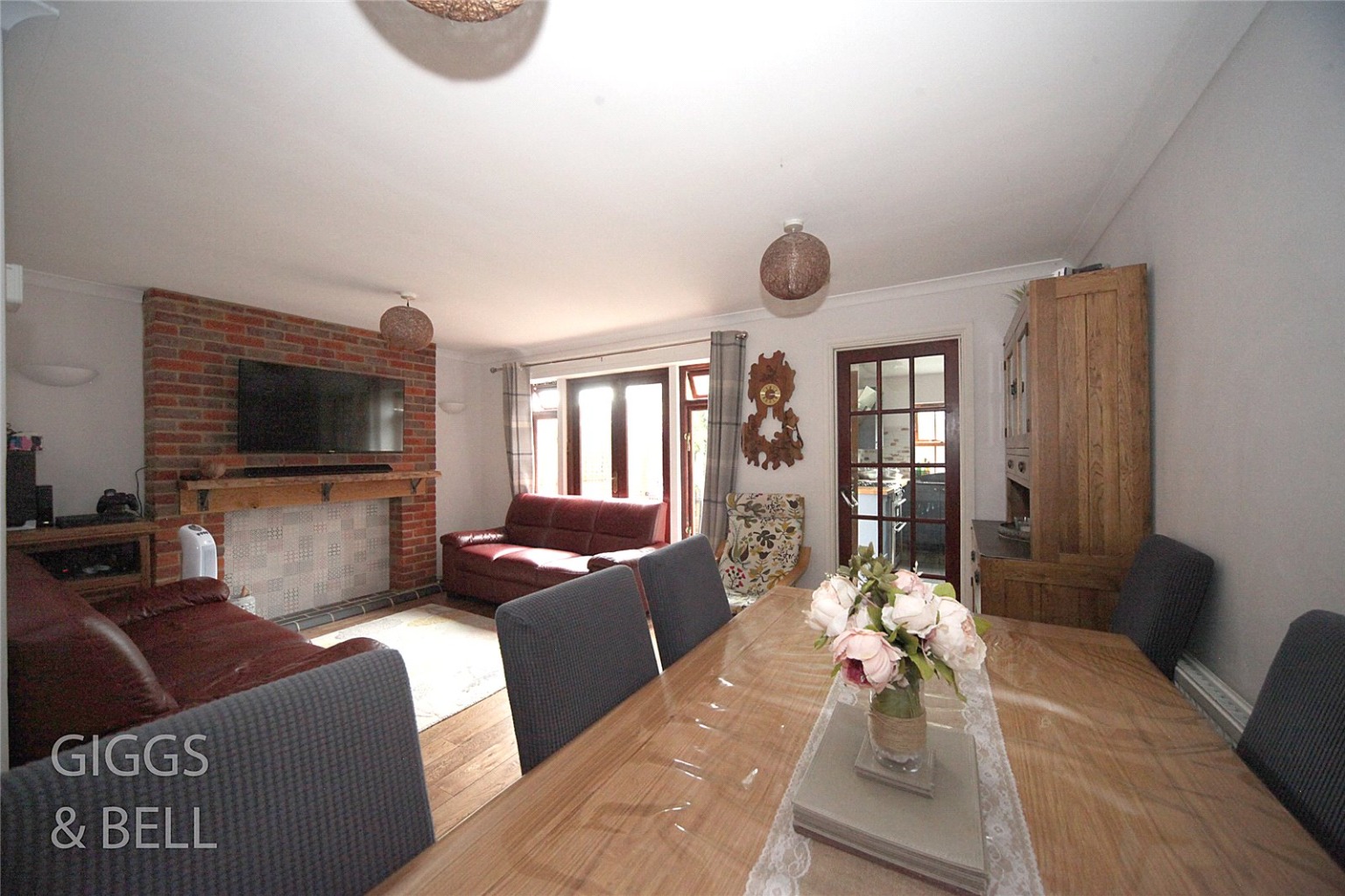 4 bed semi-detached house for sale in Tenby Drive, Luton 1