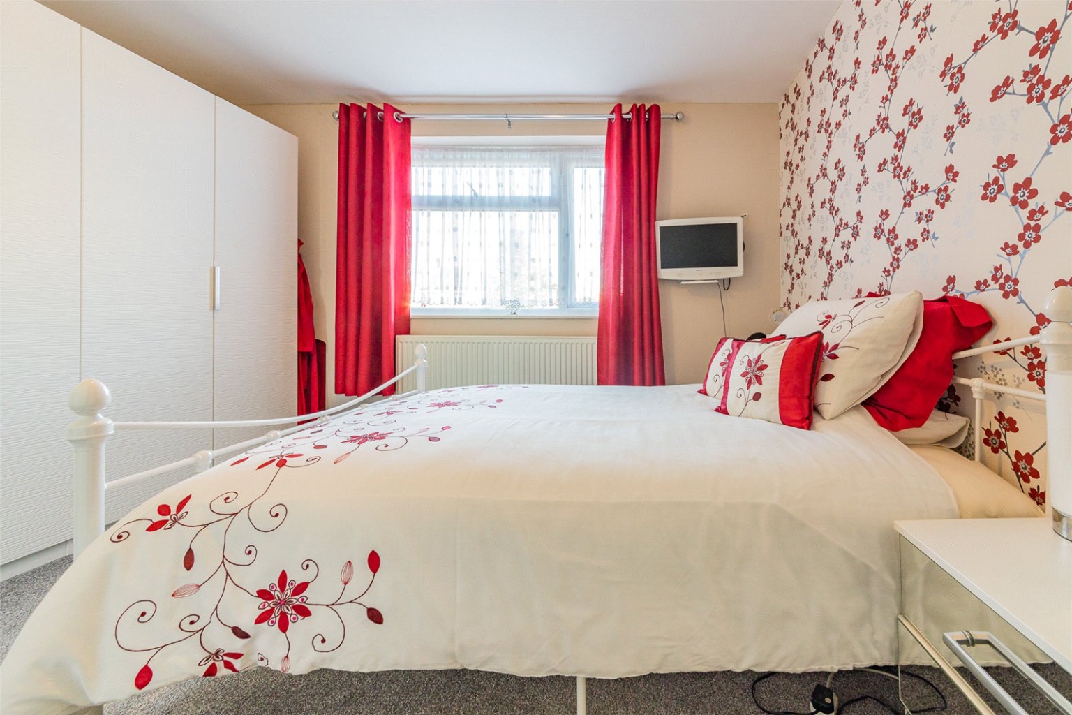 2 bed maisonette for sale in Hitchin Road, Luton 5