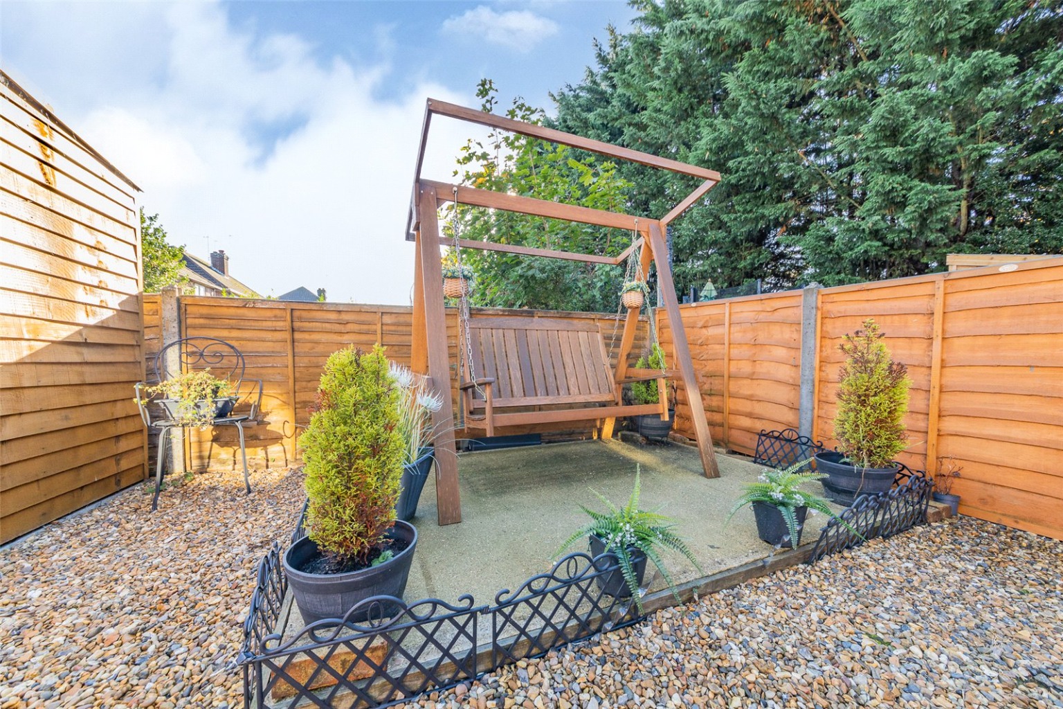 2 bed maisonette for sale in Hitchin Road, Luton 11