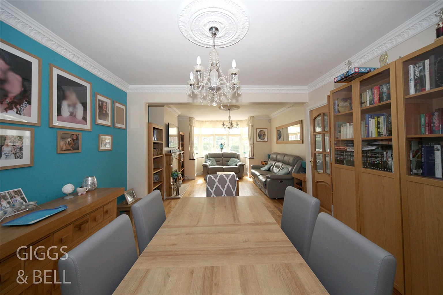 4 bed semi-detached house for sale in Knoll Rise  - Property Image 3