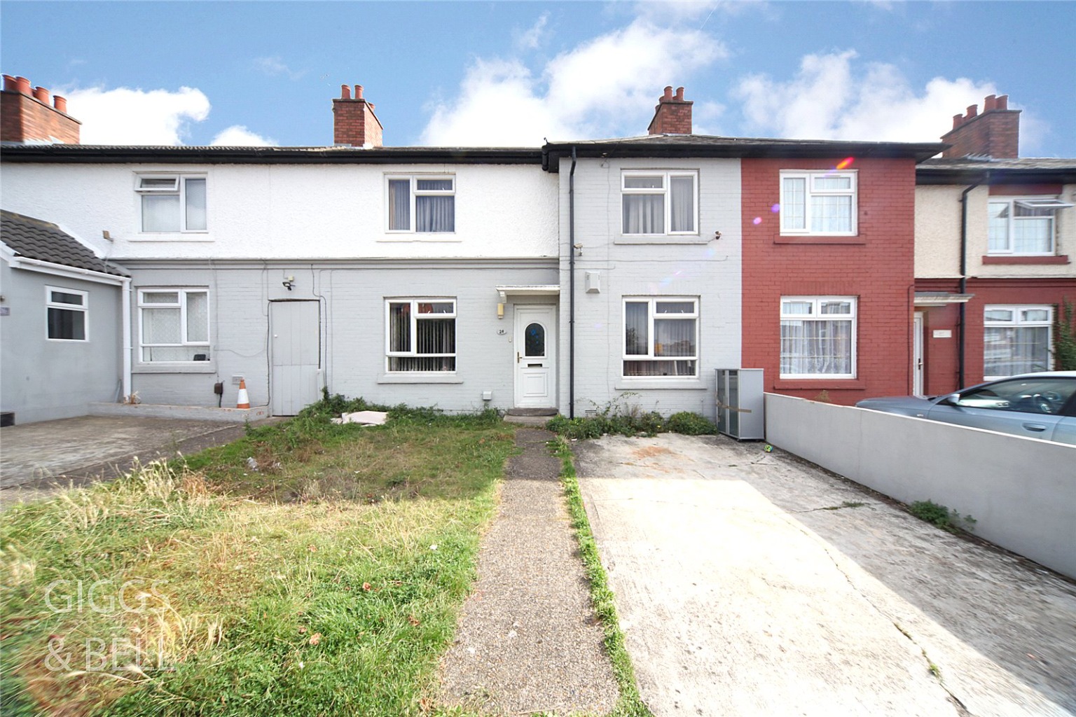 3 bed terraced house for sale in Denbigh Road, Luton - Property Image 1