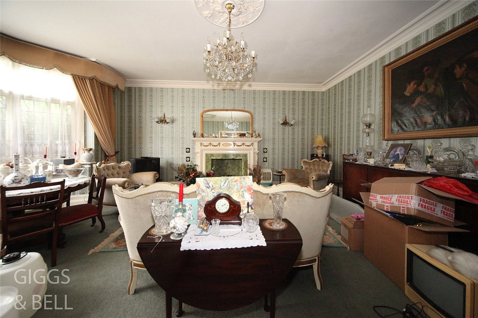 5 bed detached house for sale in New Bedford Road 4