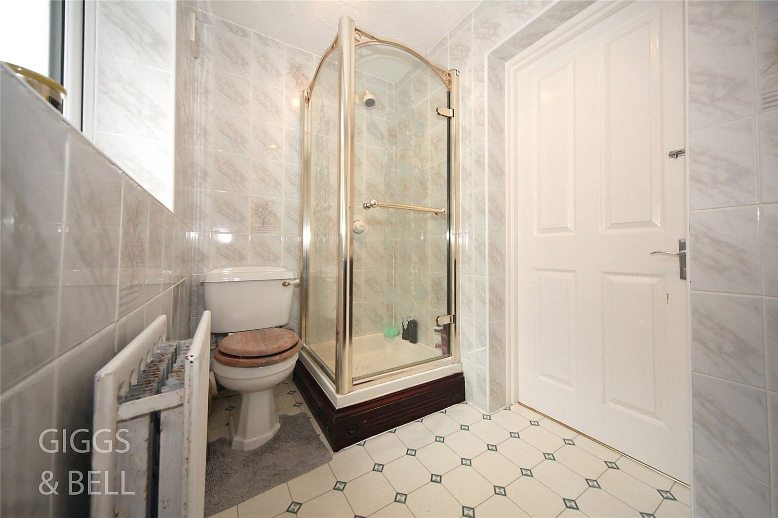 3 bed detached house for sale in Wardown Crescent  - Property Image 13