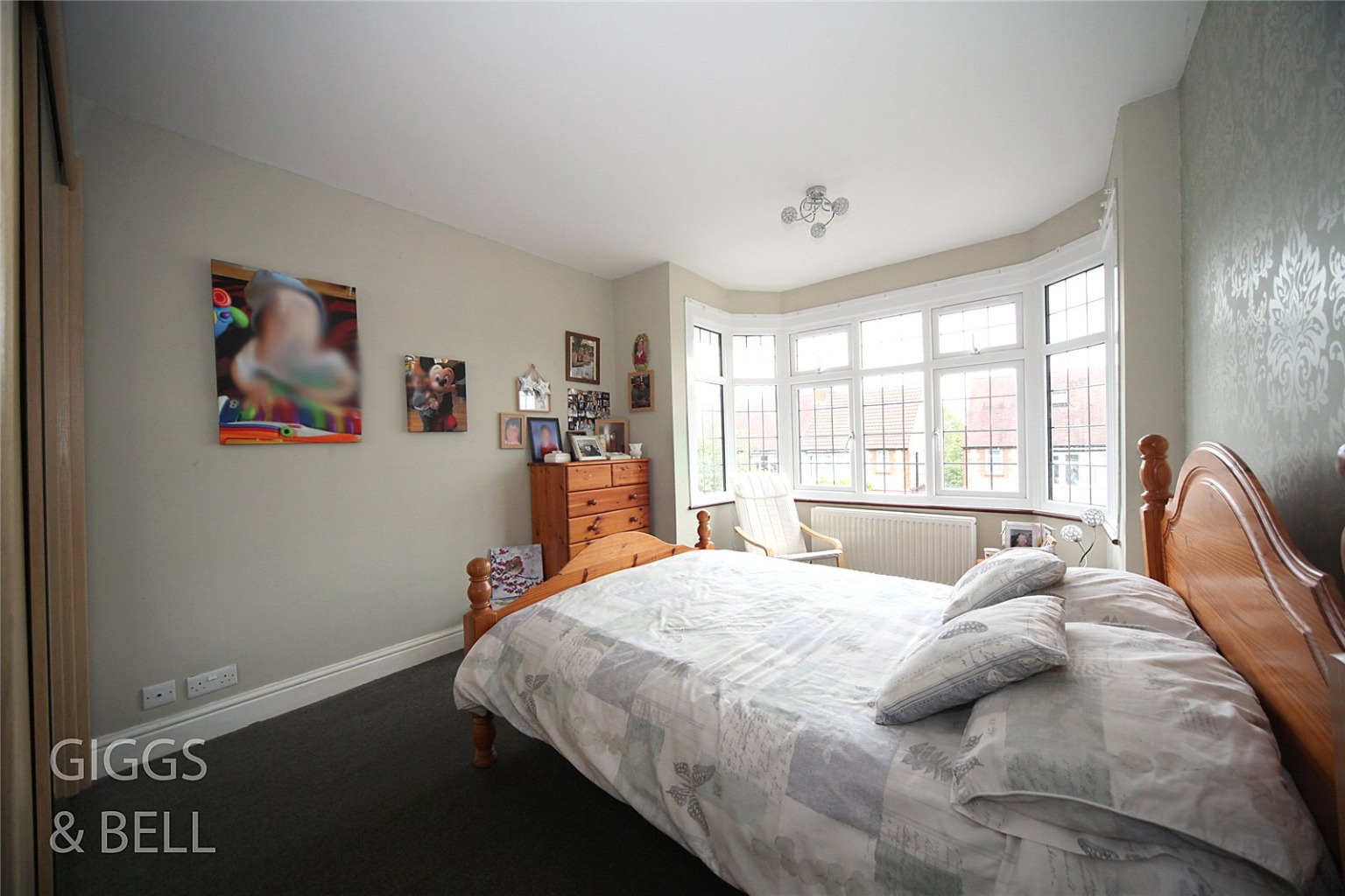 3 bed detached house for sale in Wardown Crescent 13