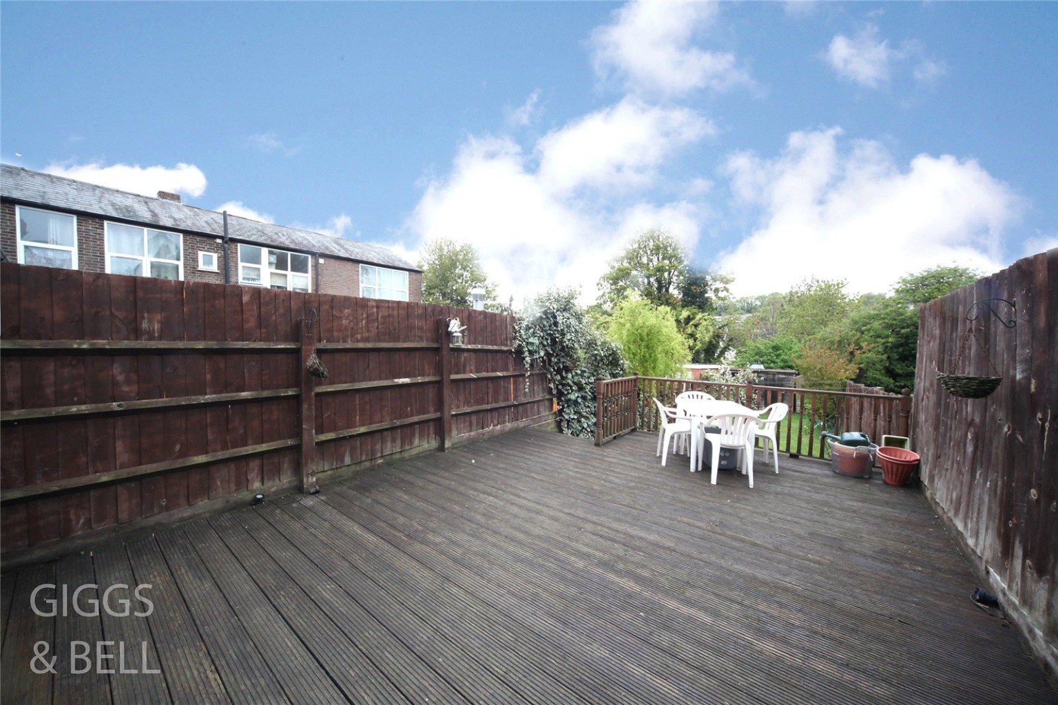 3 bed terraced house for sale in High Town Road 14