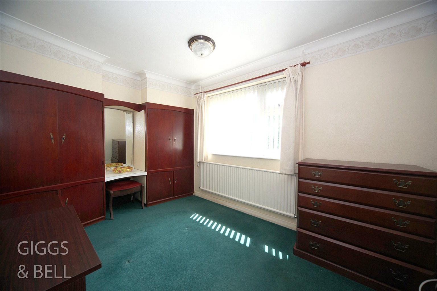 3 bed detached bungalow for sale in Lime Close, Bedford  - Property Image 11