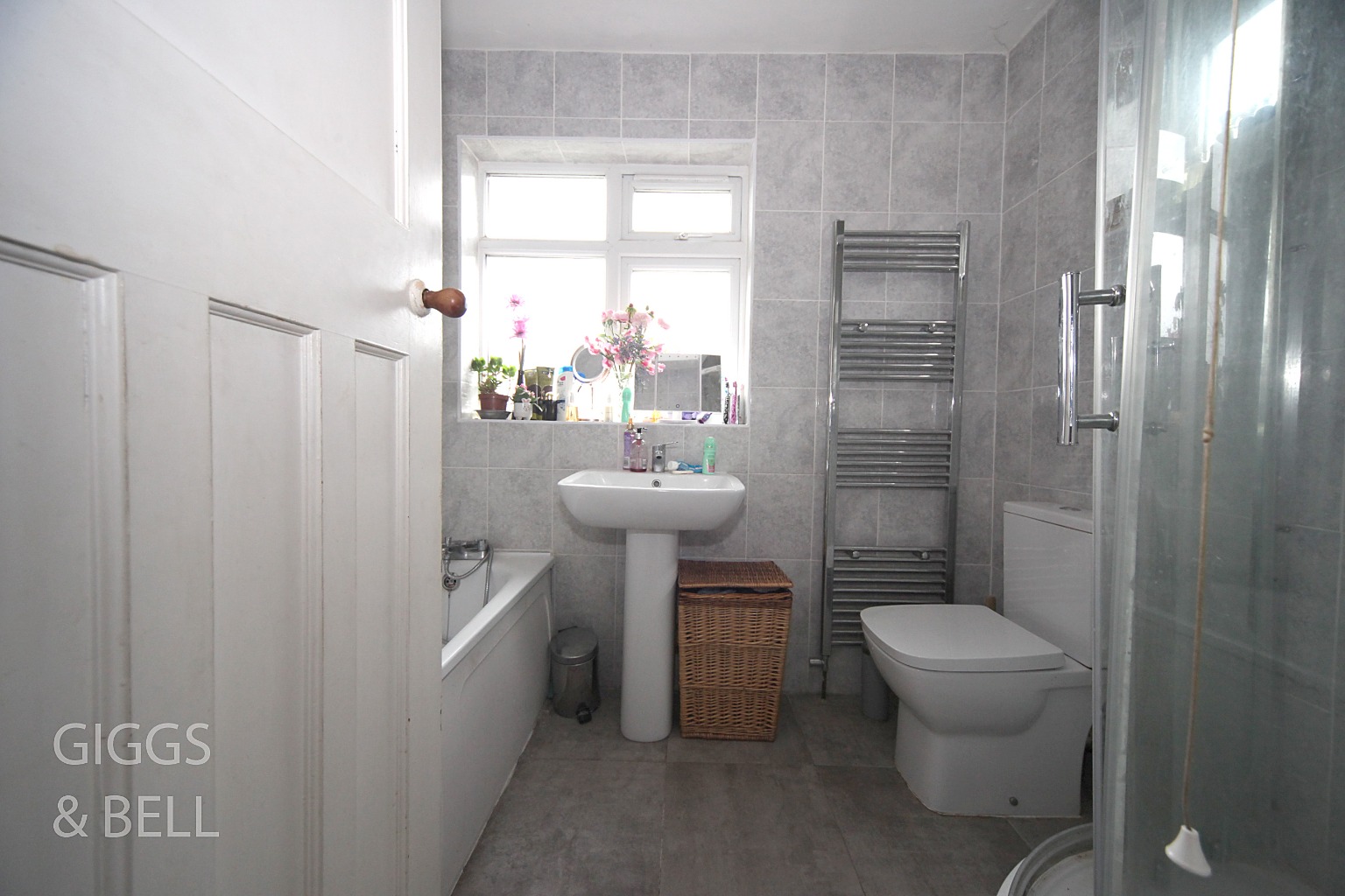 5 bed semi-detached house for sale in Shakespeare Road, Luton 15