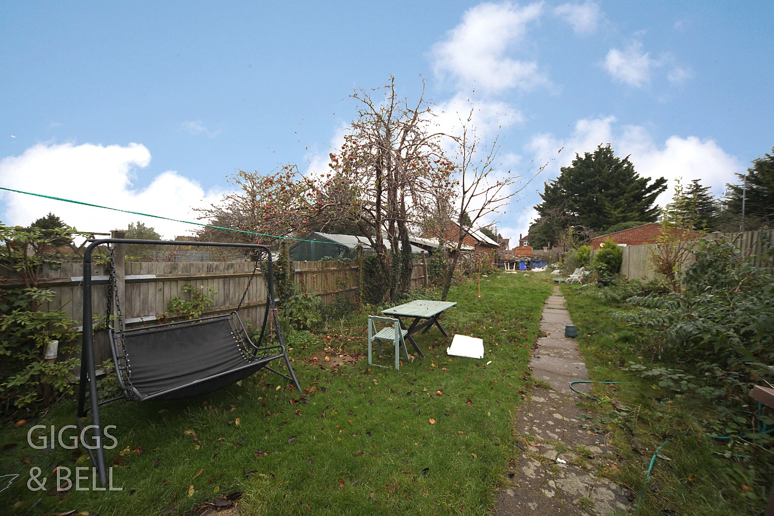5 bed semi-detached house for sale in Shakespeare Road, Luton  - Property Image 18