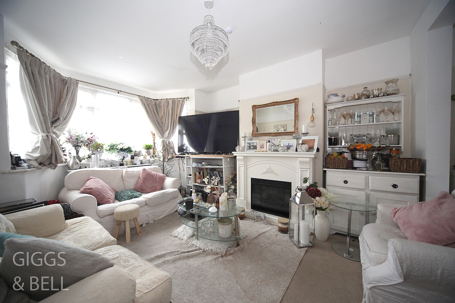 5 bed semi-detached house for sale in Shakespeare Road, Luton  - Property Image 4