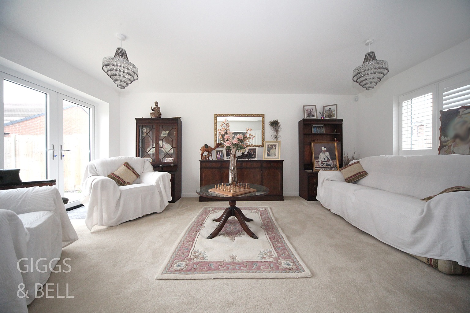 5 bed detached house for sale in Ryder Way, Bedford  - Property Image 3