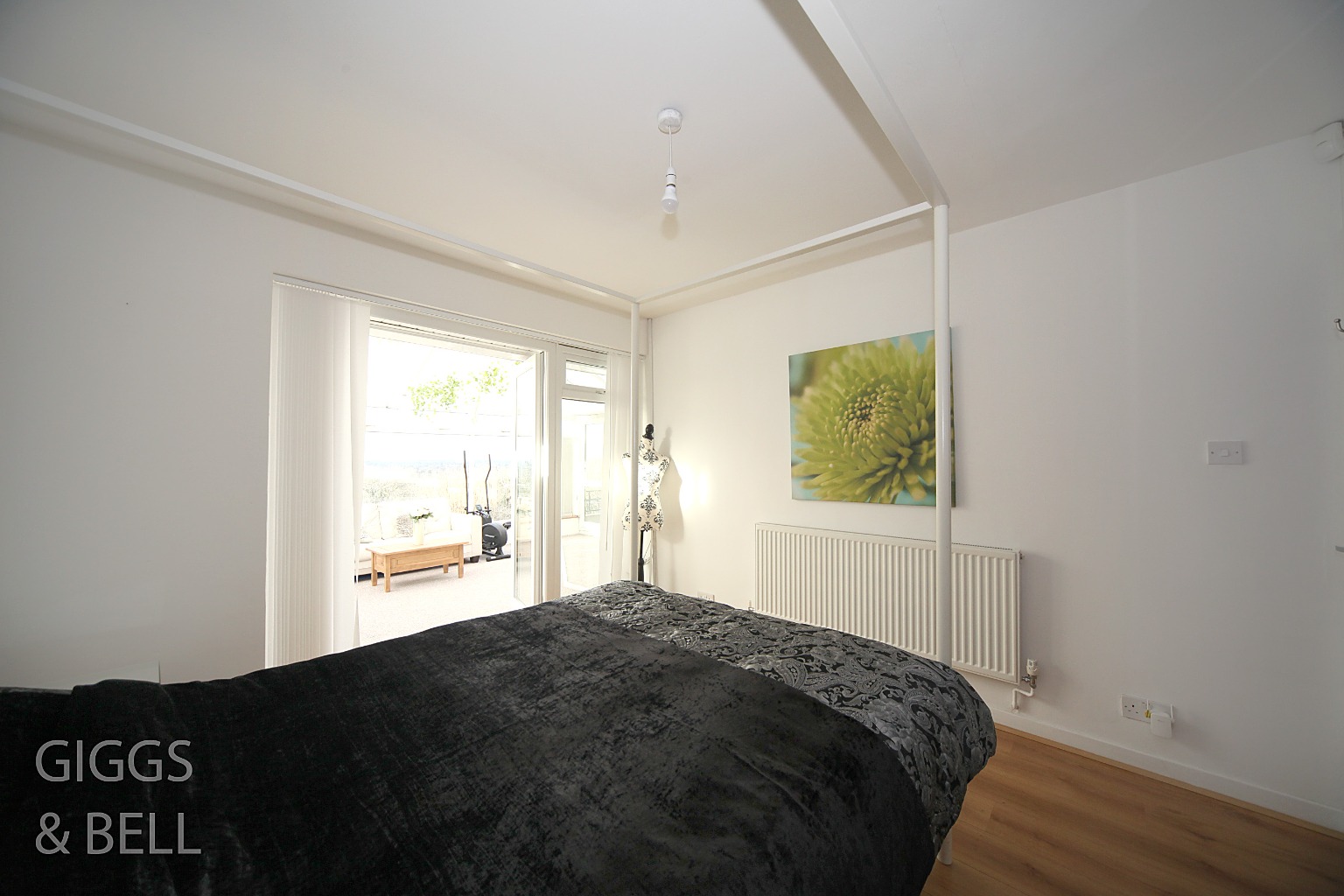 3 bed detached house for sale in Wendover Way, Luton  - Property Image 19