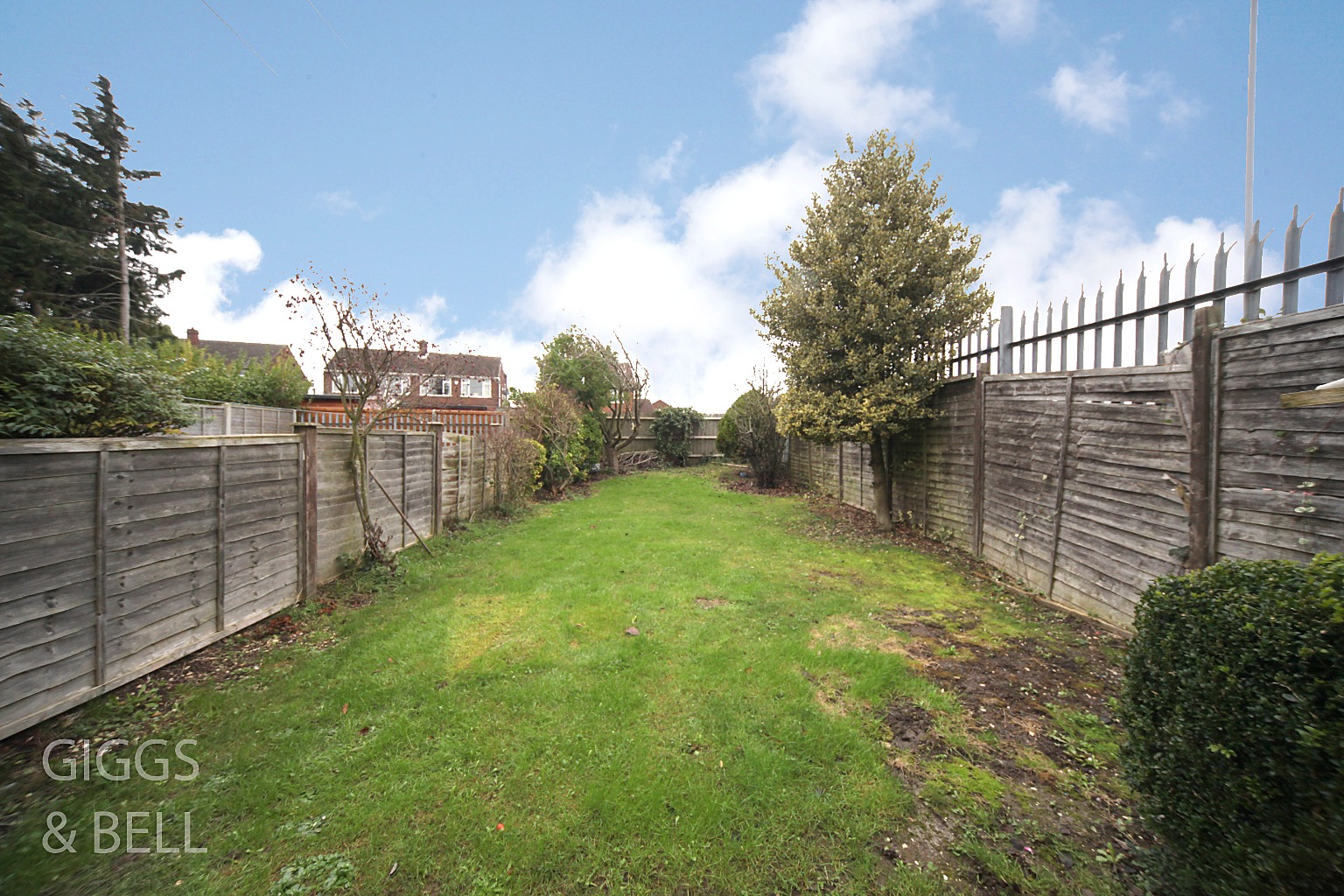 2 bed semi-detached house for sale in Rudyard Close, Luton 13