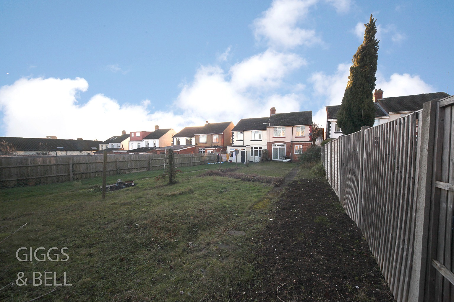 3 bed semi-detached house for sale in Kingsway, Luton  - Property Image 12