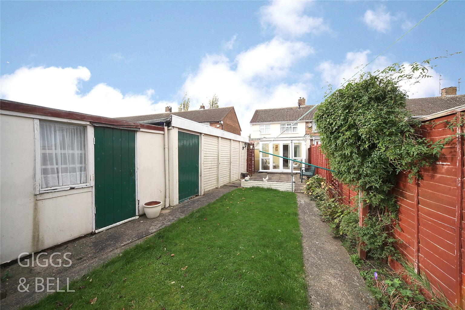 3 bed semi-detached house for sale in Chesford Road, Luton  - Property Image 15