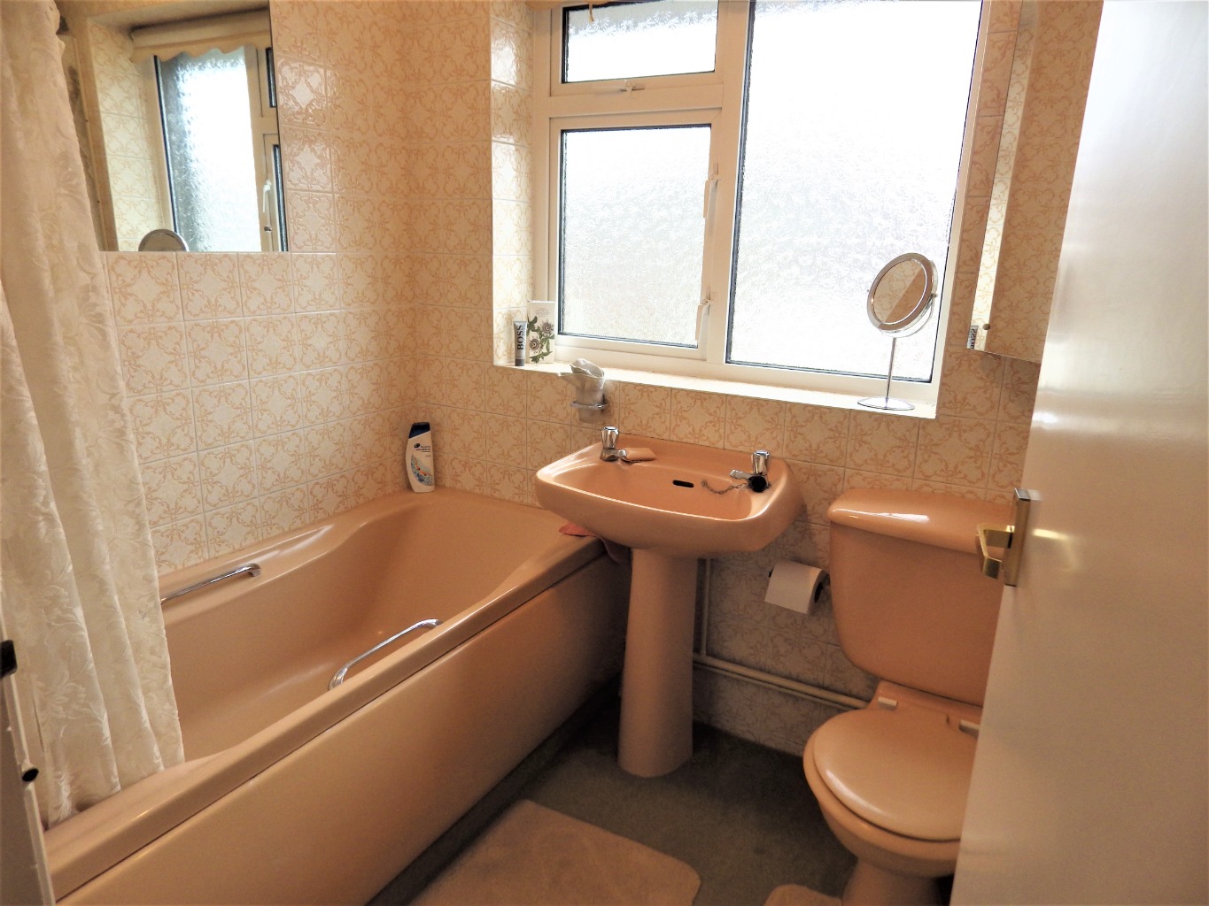 4 bed detached house for sale in Birchen Grove, Luton 15