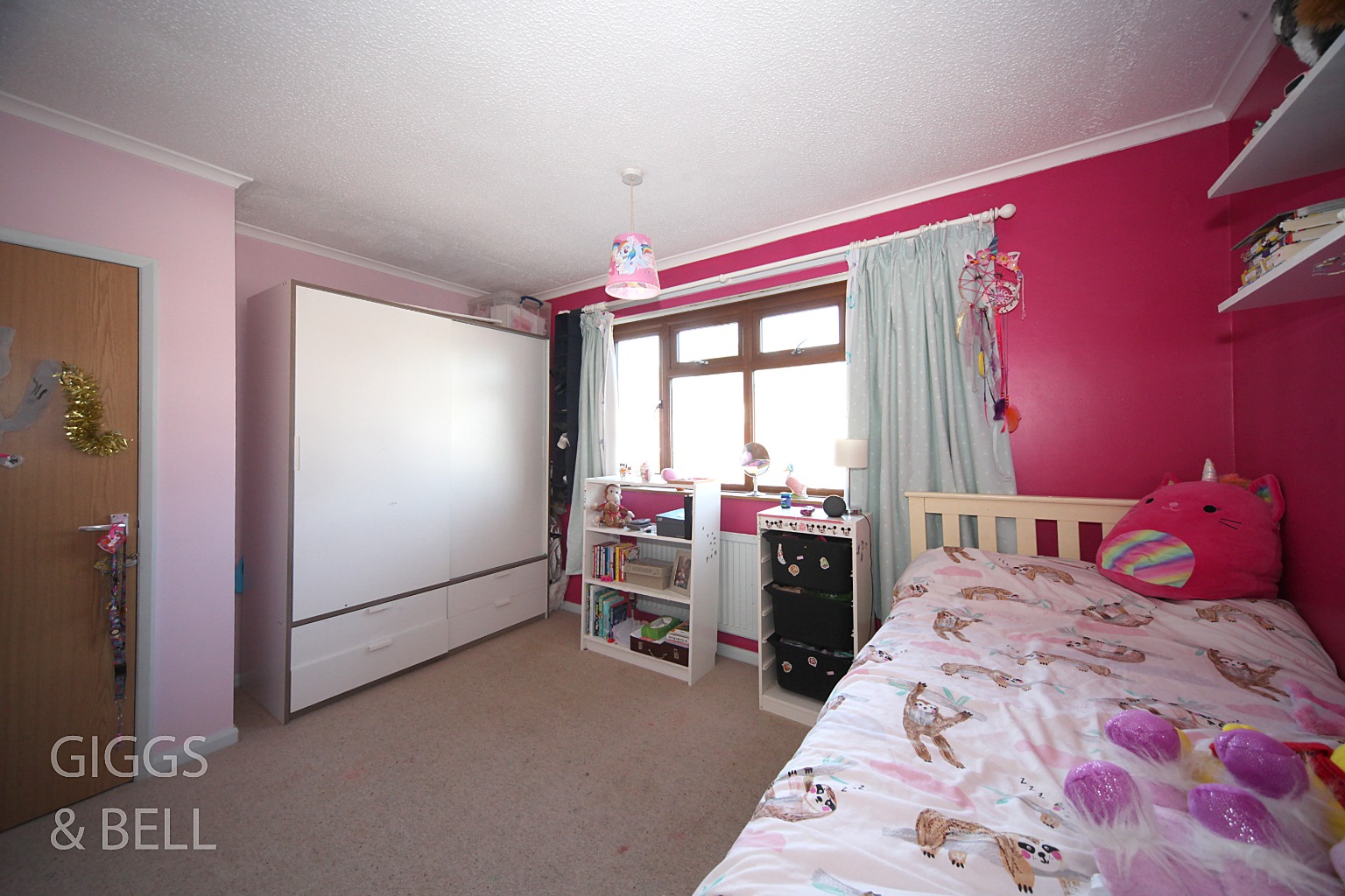 4 bed semi-detached house for sale in Bushmead Road 16