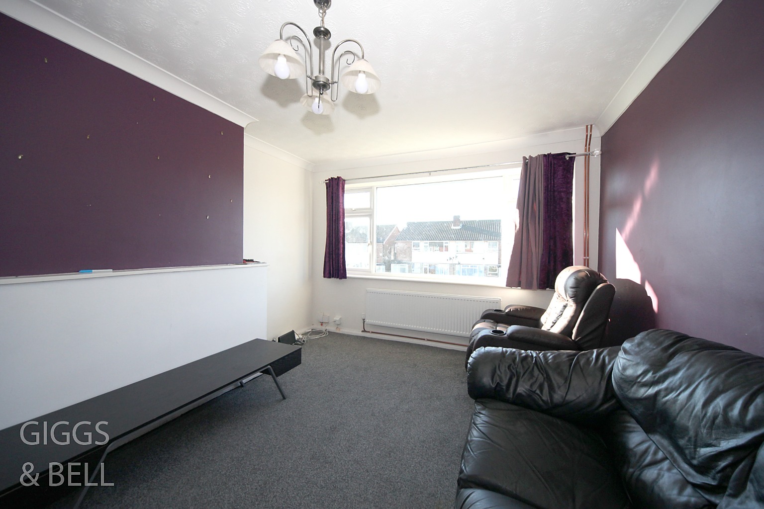 2 bed maisonette for sale in Birchen Grove, Luton  - Property Image 3