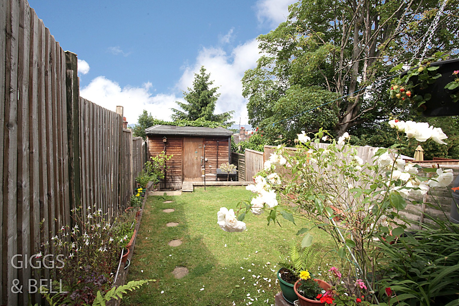 4 bed terraced house for sale in Russell Rise, Luton  - Property Image 18