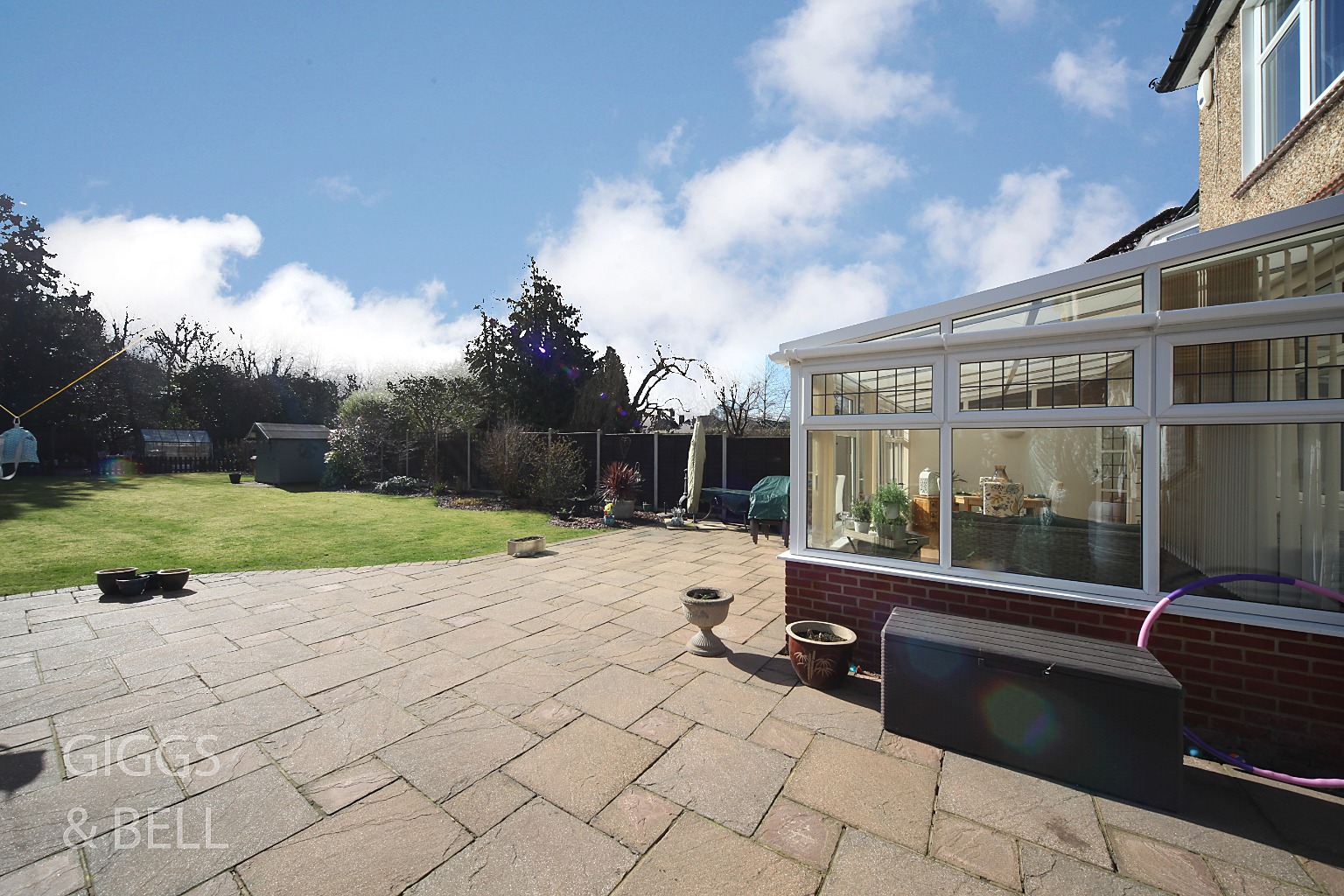 3 bed semi-detached house for sale in Cutenhoe Road, Luton 26