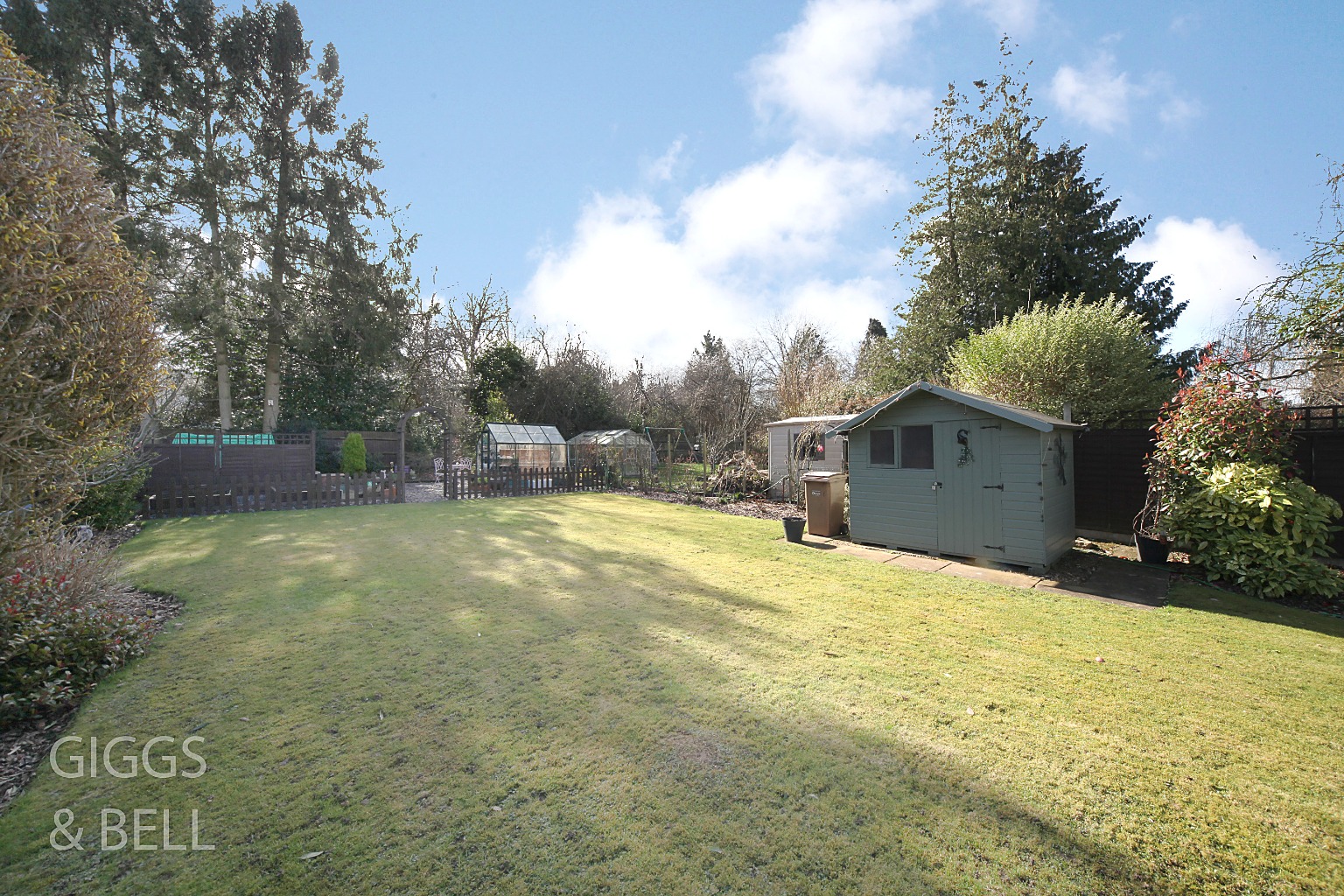 3 bed semi-detached house for sale in Cutenhoe Road, Luton  - Property Image 29