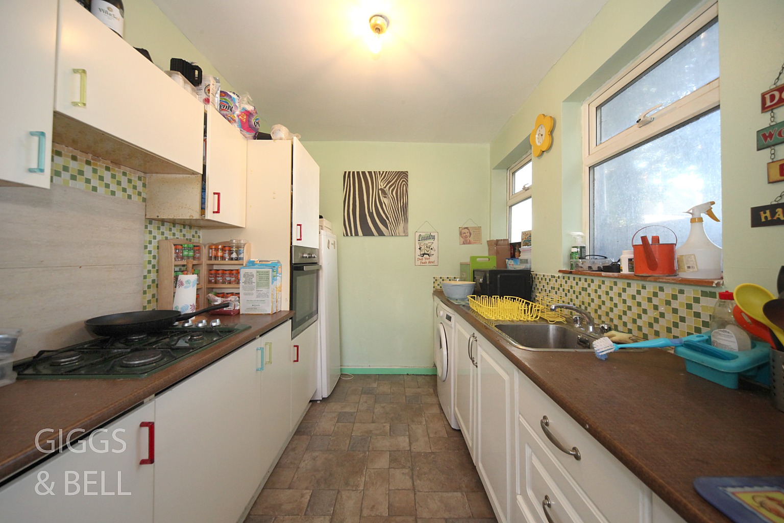 3 bed semi-detached house for sale in Stockingstone Road, Luton  - Property Image 6