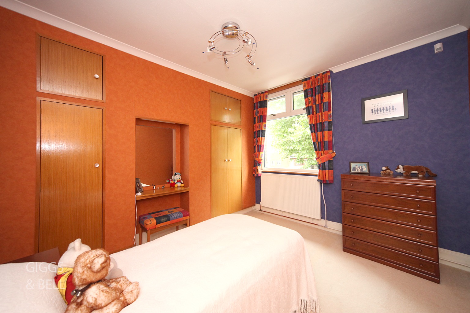 4 bed detached house for sale in Tennyson Road, Luton 15