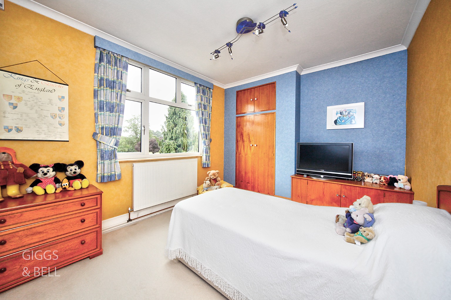 4 bed detached house for sale in Tennyson Road, Luton 19