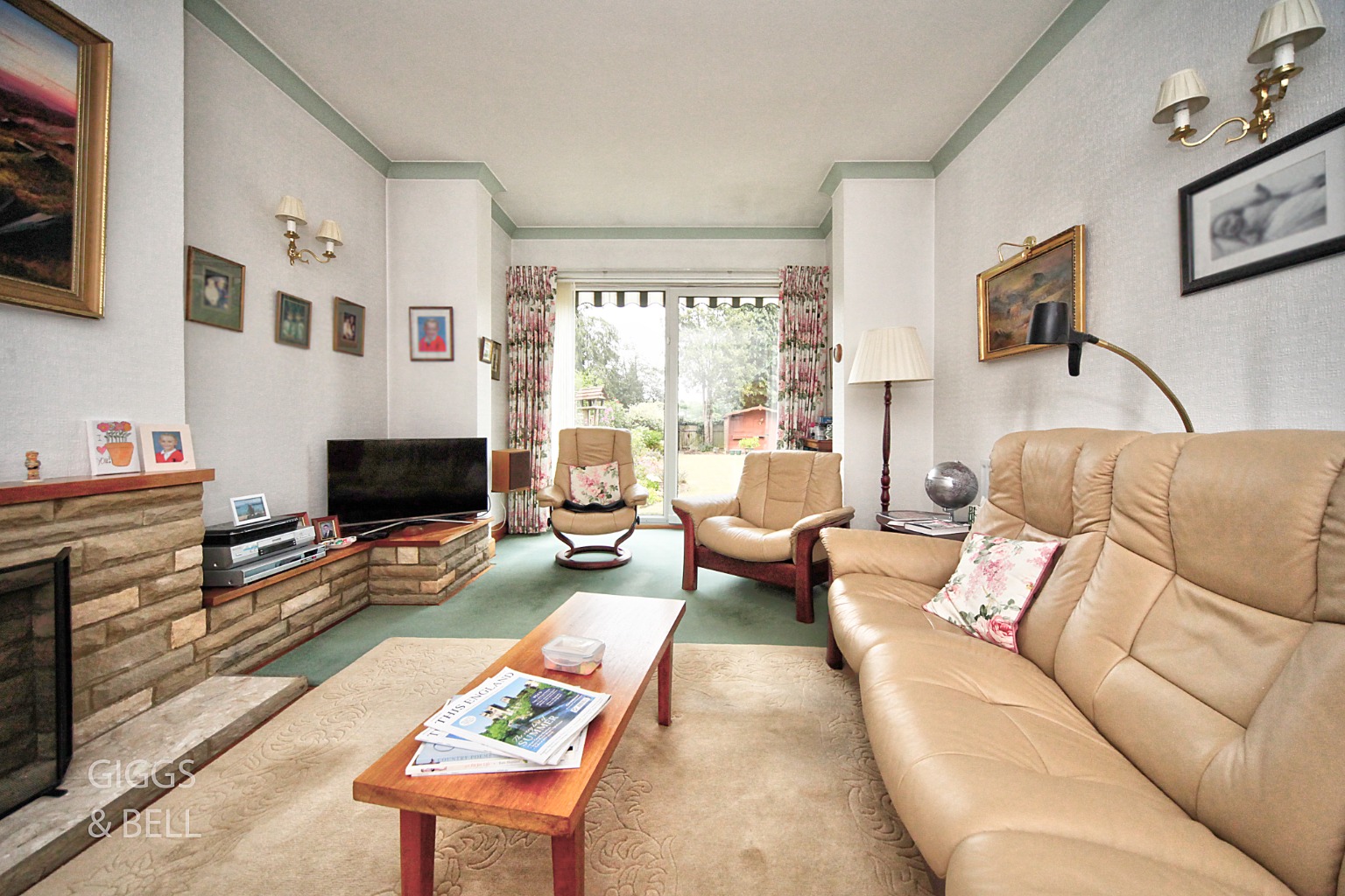 4 bed detached house for sale in Tennyson Road, Luton 4