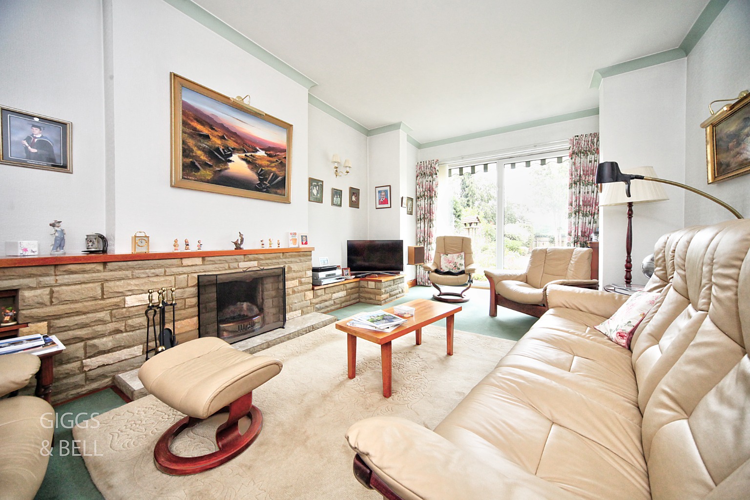 4 bed detached house for sale in Tennyson Road, Luton  - Property Image 4