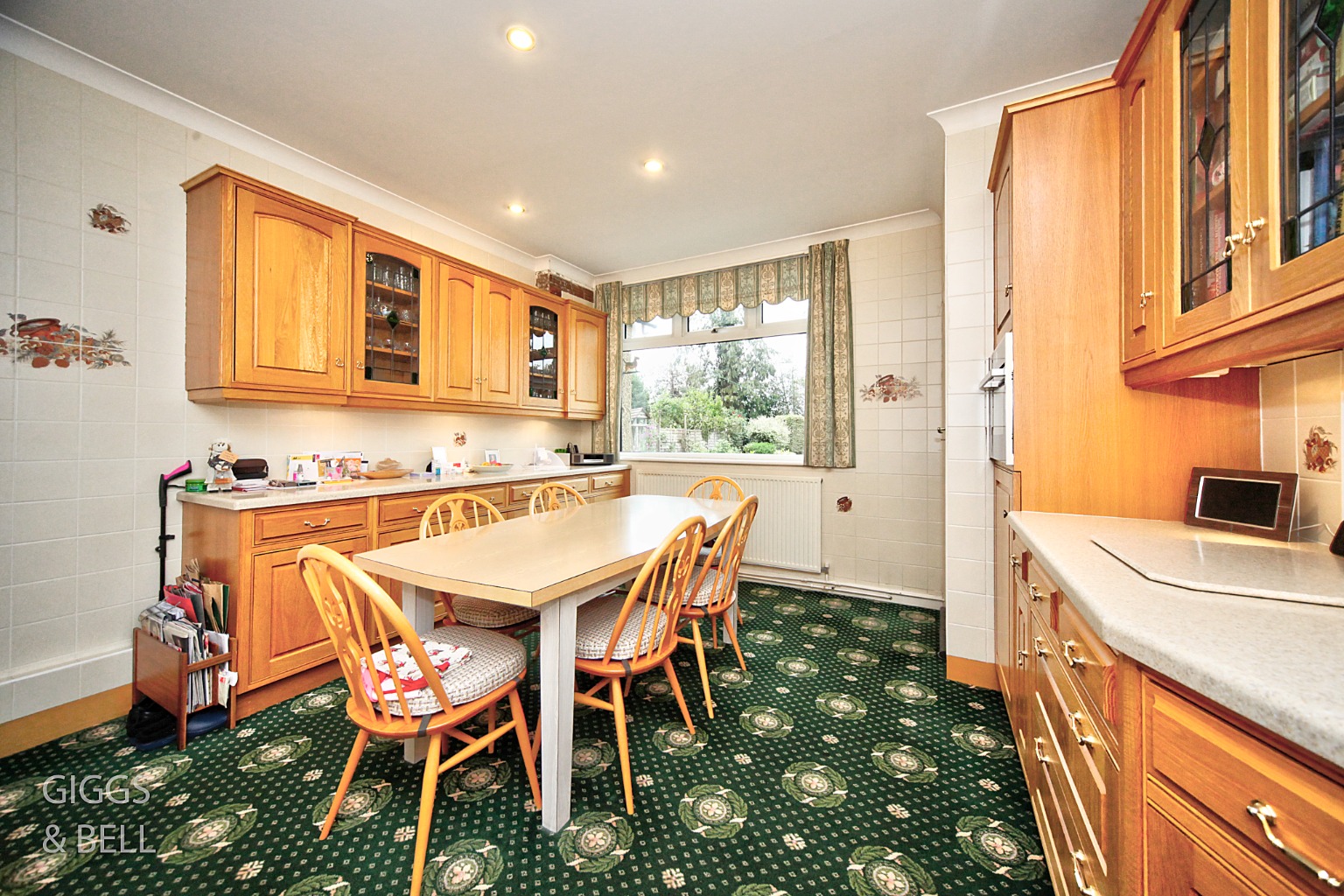 4 bed detached house for sale in Tennyson Road, Luton  - Property Image 7