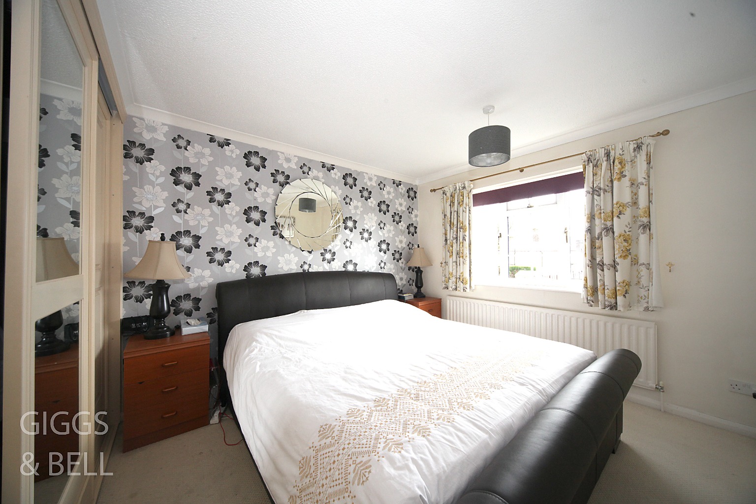 4 bed detached house for sale in Claydown Way, Luton  - Property Image 11