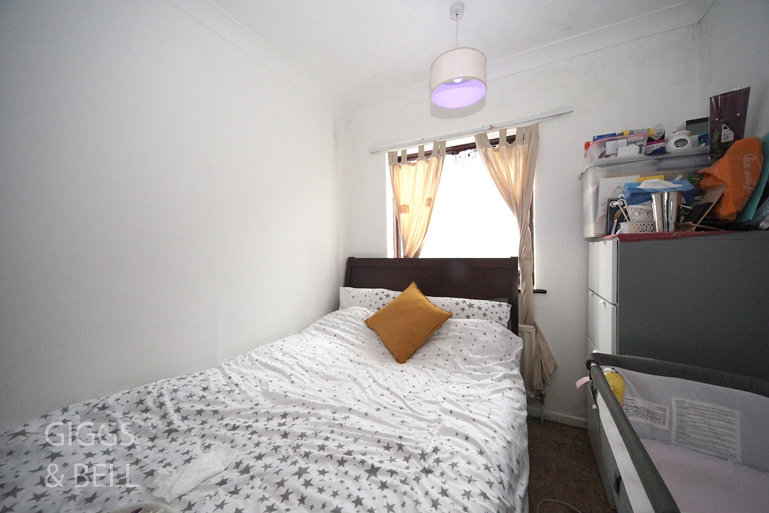 3 bed detached bungalow for sale in Abigail Close, Luton 10