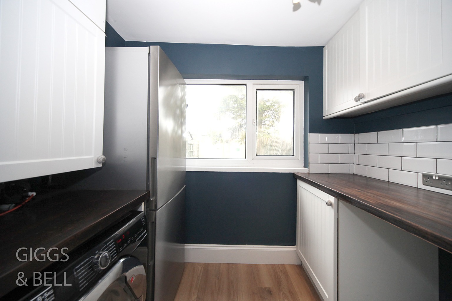 2 bed terraced house for sale in Union Street, Dunstable 12