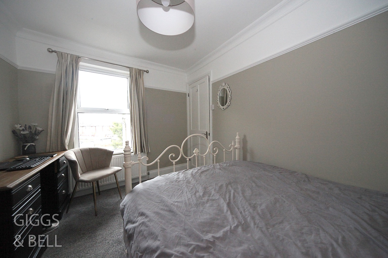 2 bed terraced house for sale in Union Street, Dunstable 16