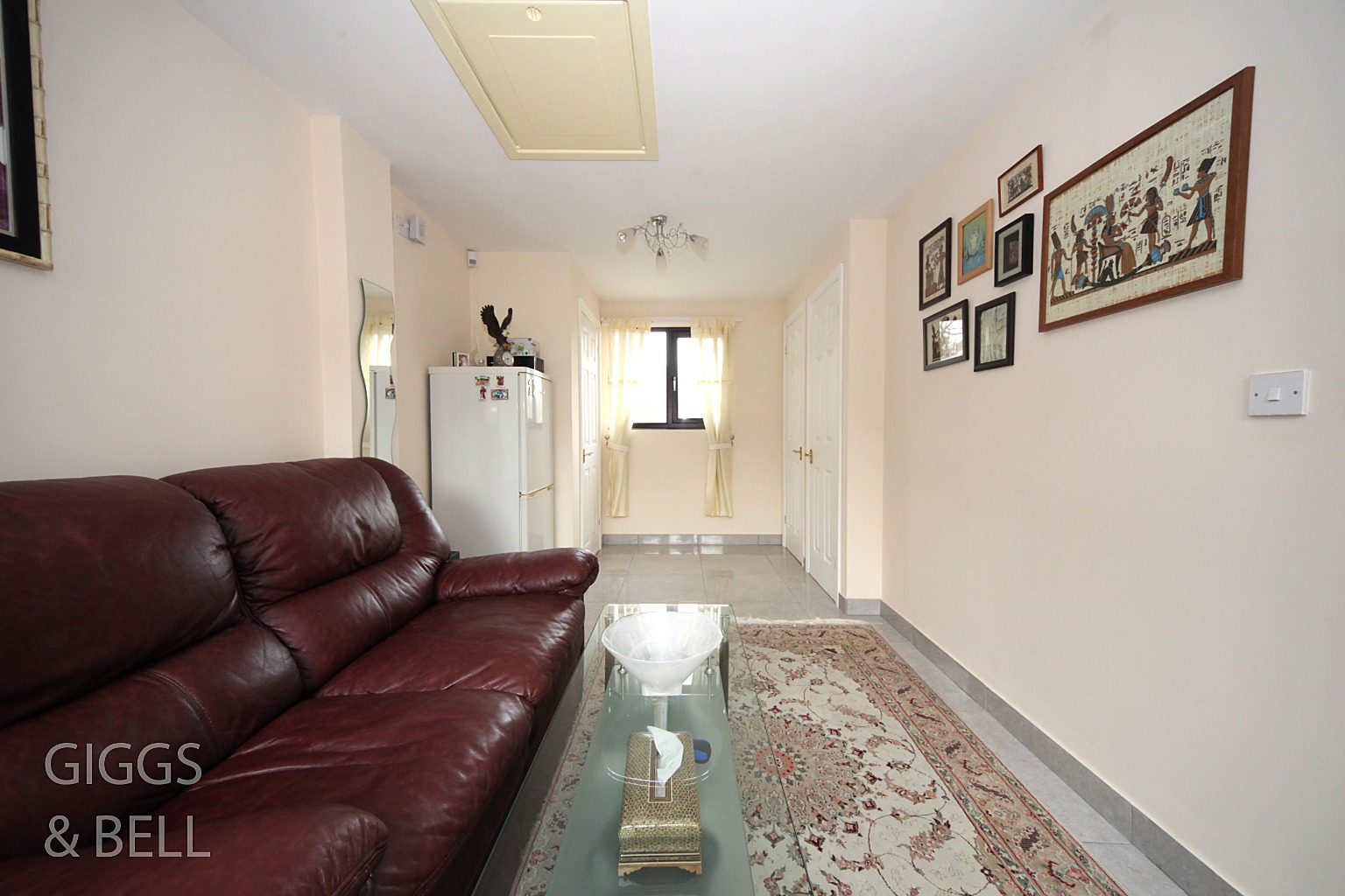 5 bed detached house for sale in Hart Hill Lane, Luton  - Property Image 9