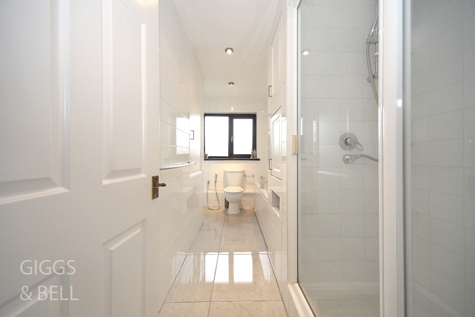 5 bed detached house for sale in Hart Hill Lane, Luton  - Property Image 19