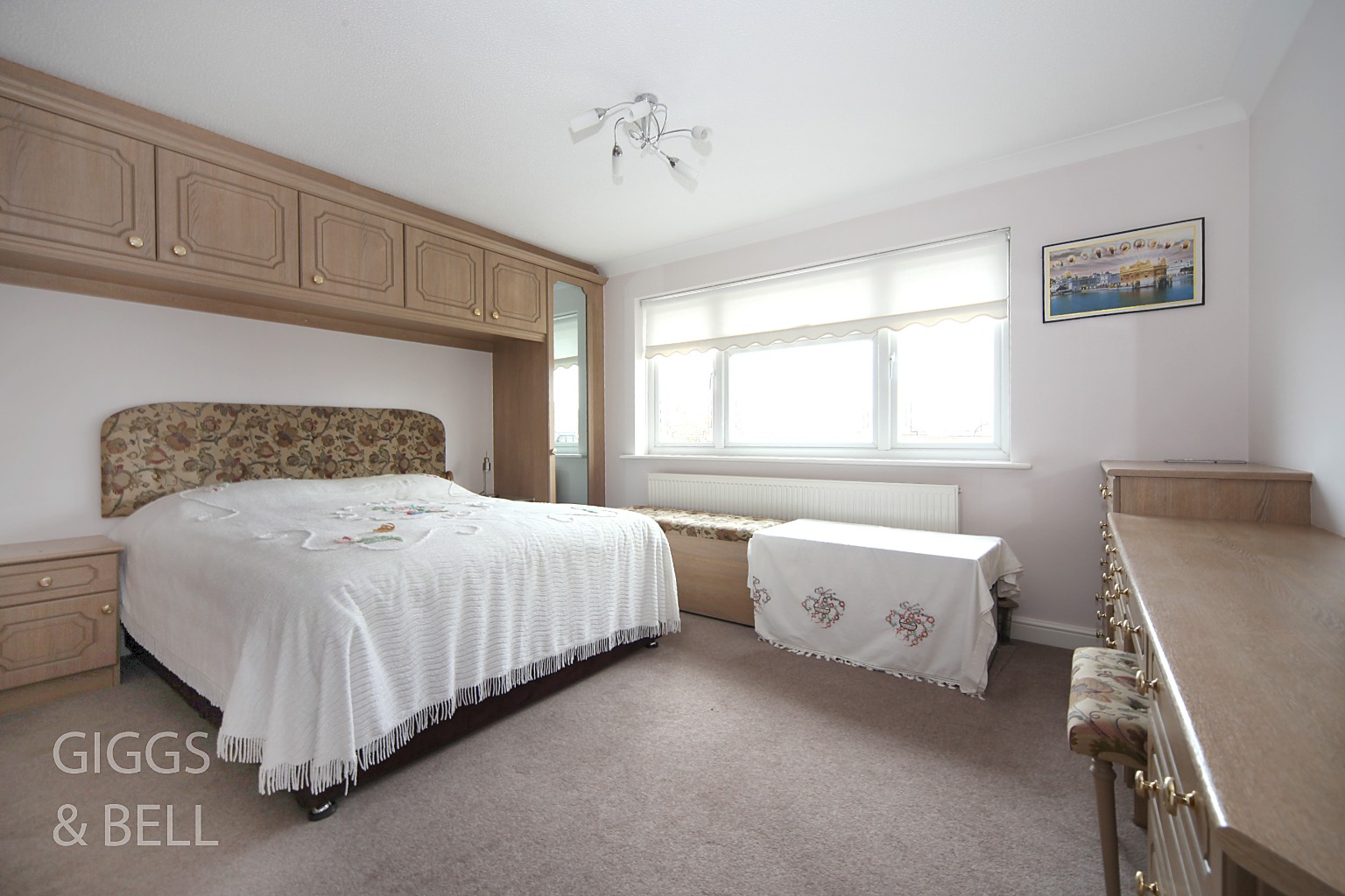 5 bed detached house for sale in Sunset Drive, Luton  - Property Image 20