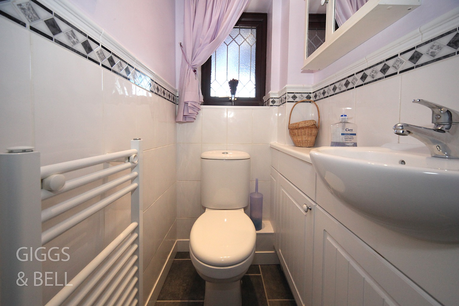 4 bed detached house for sale in Copthorne 7