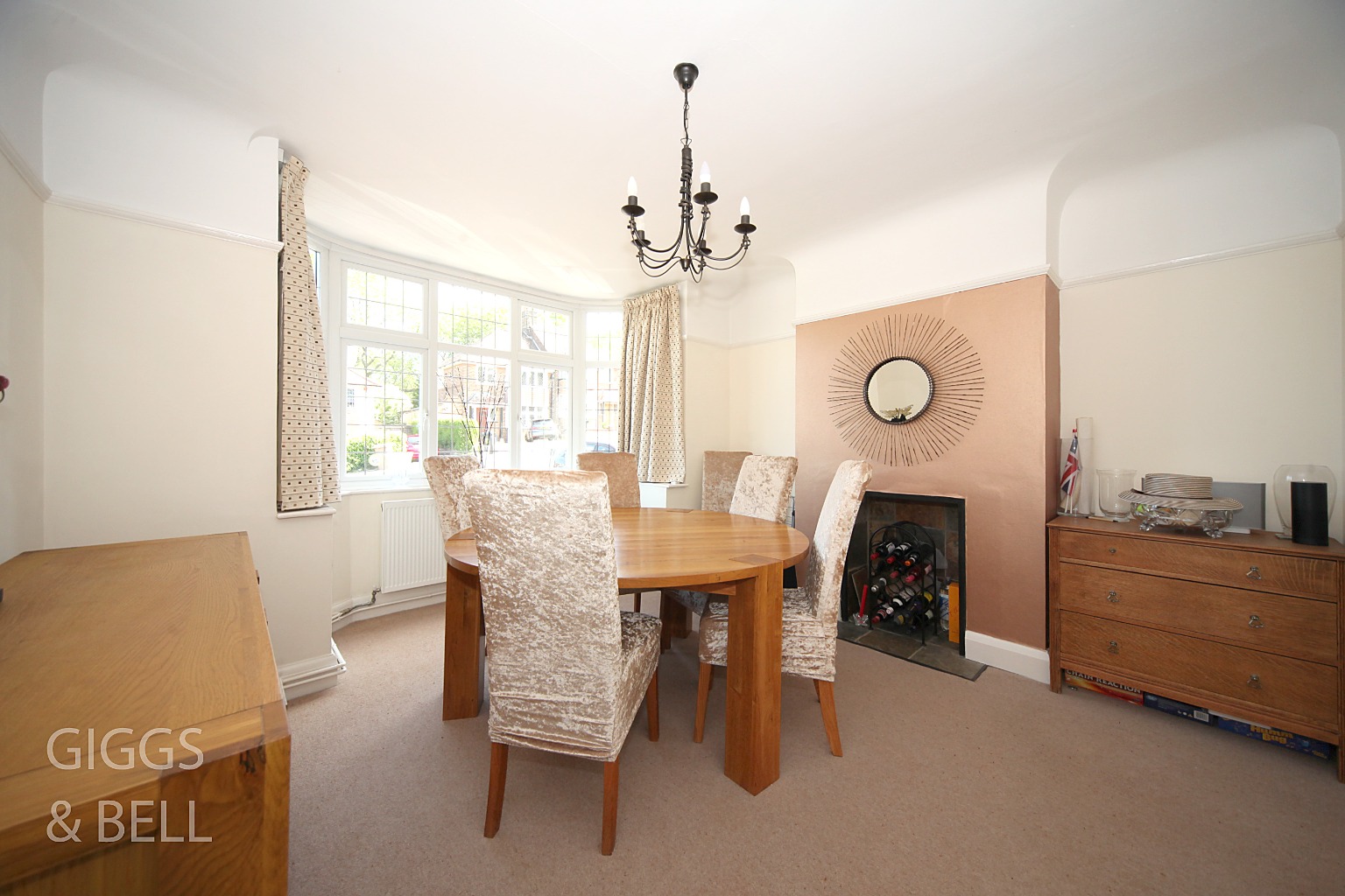 3 bed semi-detached house for sale in Knoll Rise, Luton 3