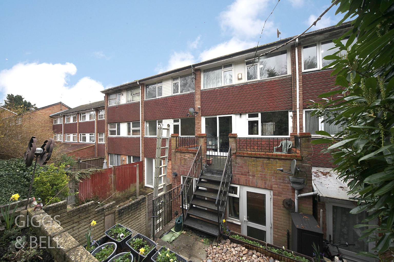 4 bed terraced house for sale in Falconers Road, Luton 15