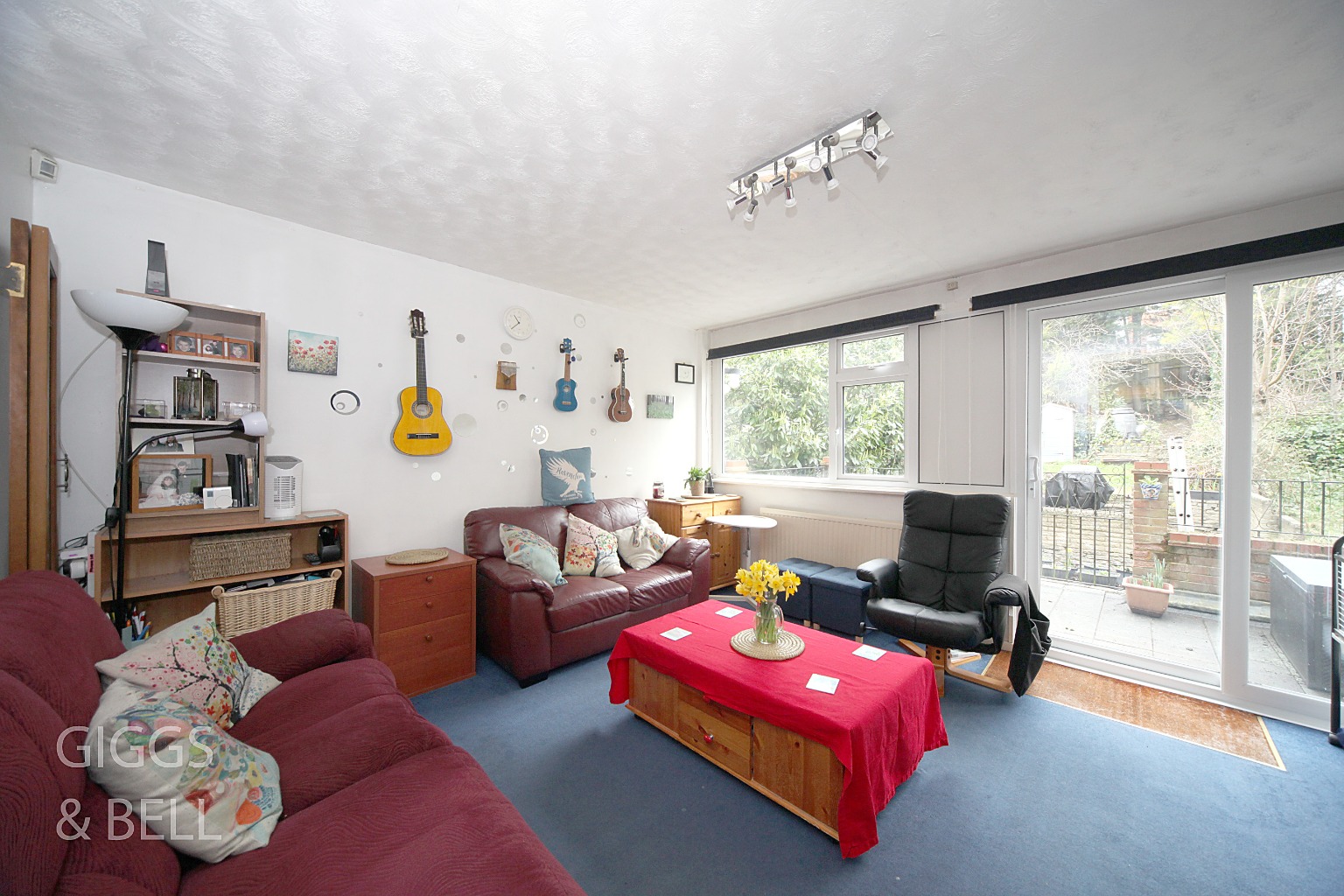 4 bed terraced house for sale in Falconers Road, Luton  - Property Image 3