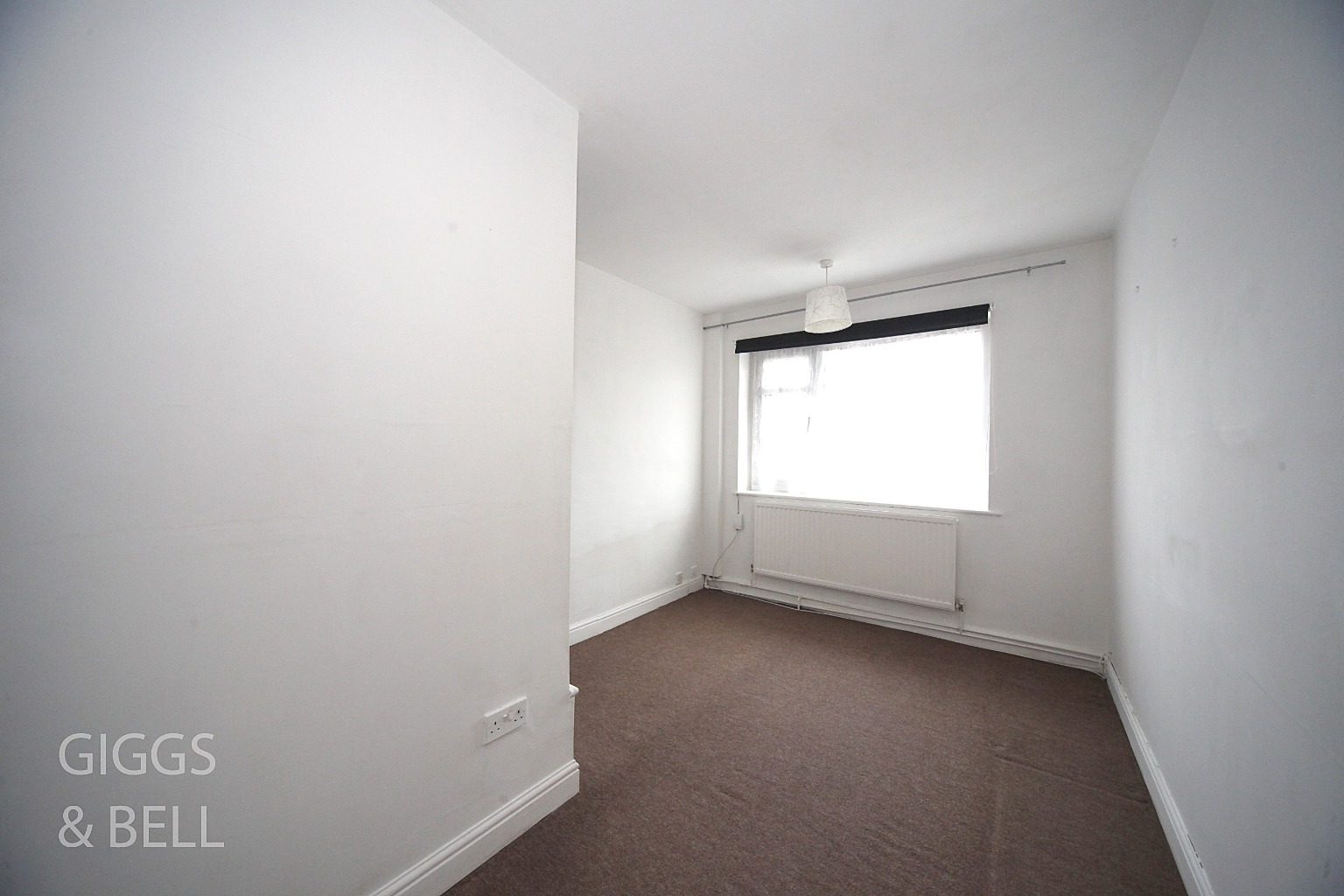 2 bed maisonette for sale in Fair Oak Drive, Luton 5