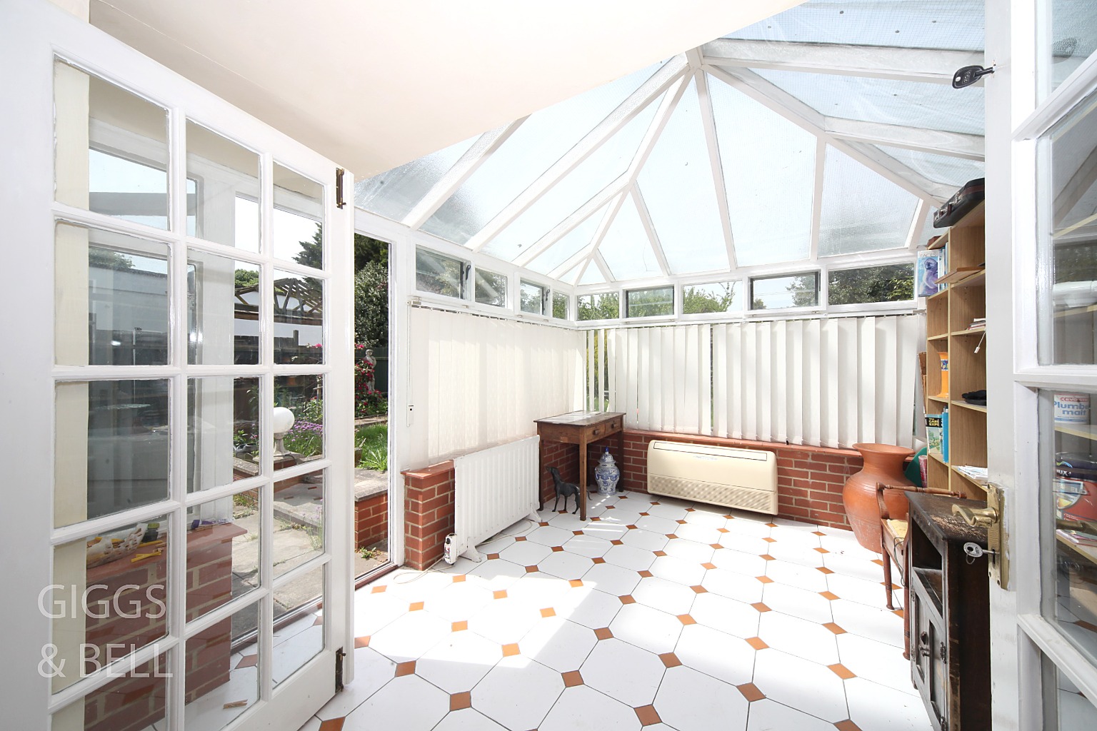 2 bed semi-detached bungalow for sale in Bishopscote Road, Luton 12