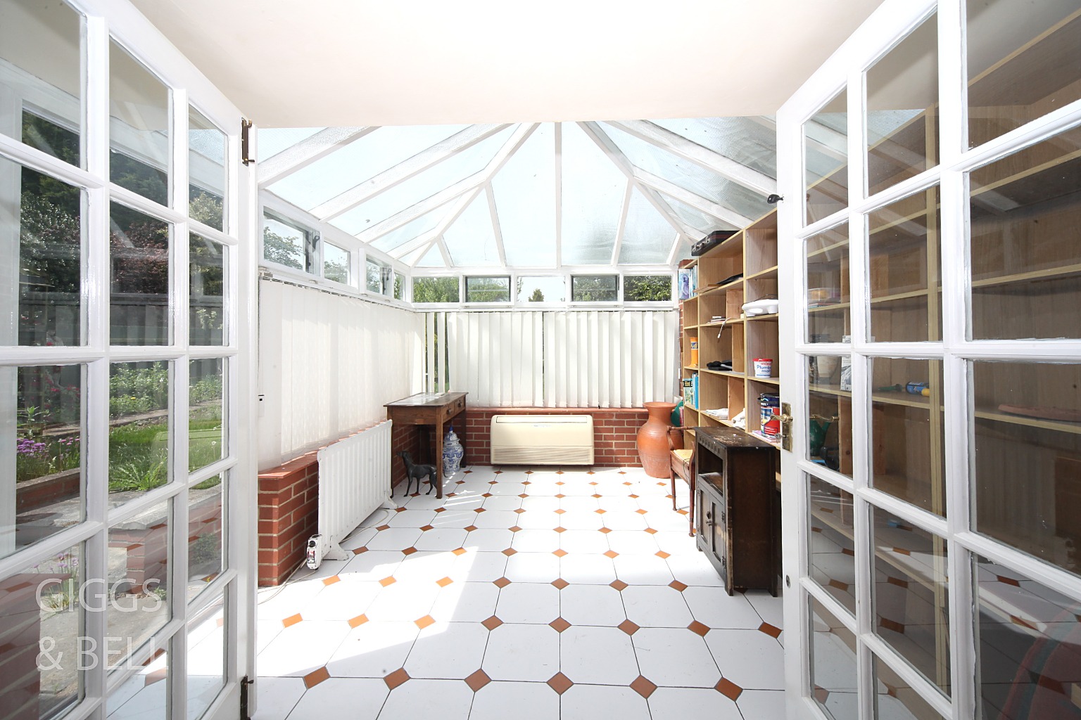 2 bed semi-detached bungalow for sale in Bishopscote Road, Luton  - Property Image 14