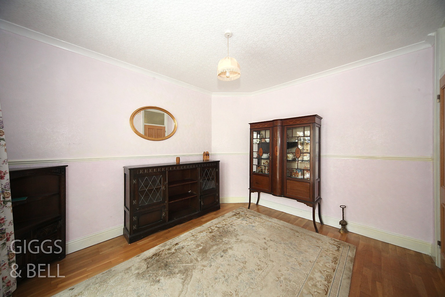 2 bed semi-detached bungalow for sale in Bishopscote Road, Luton 11
