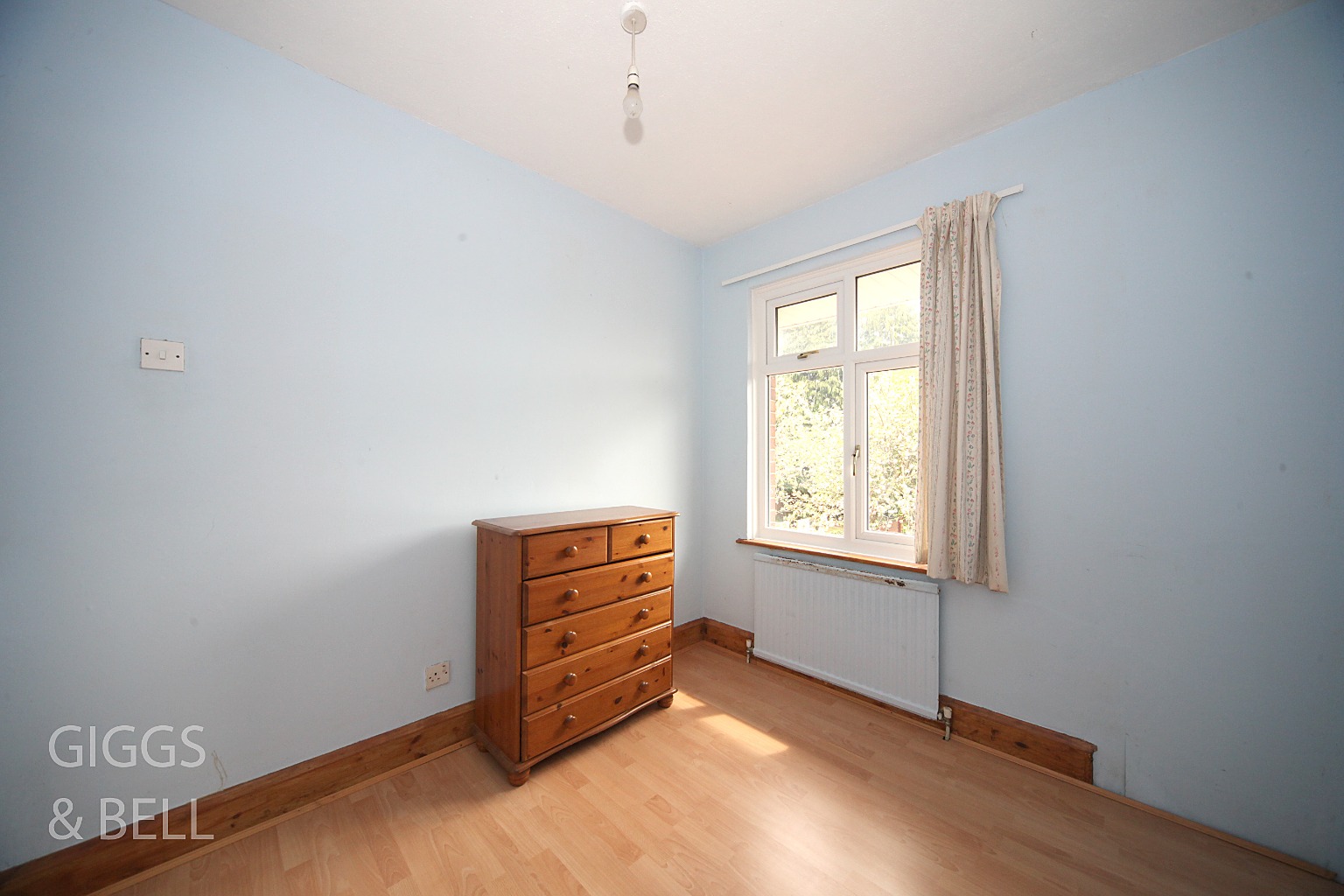 3 bed semi-detached house for sale in St Ethelbert Avenue, Luton  - Property Image 14