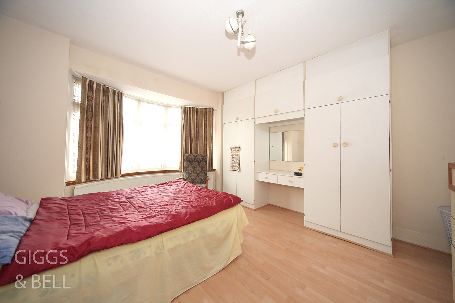 3 bed semi-detached house for sale in St Ethelbert Avenue, Luton  - Property Image 11