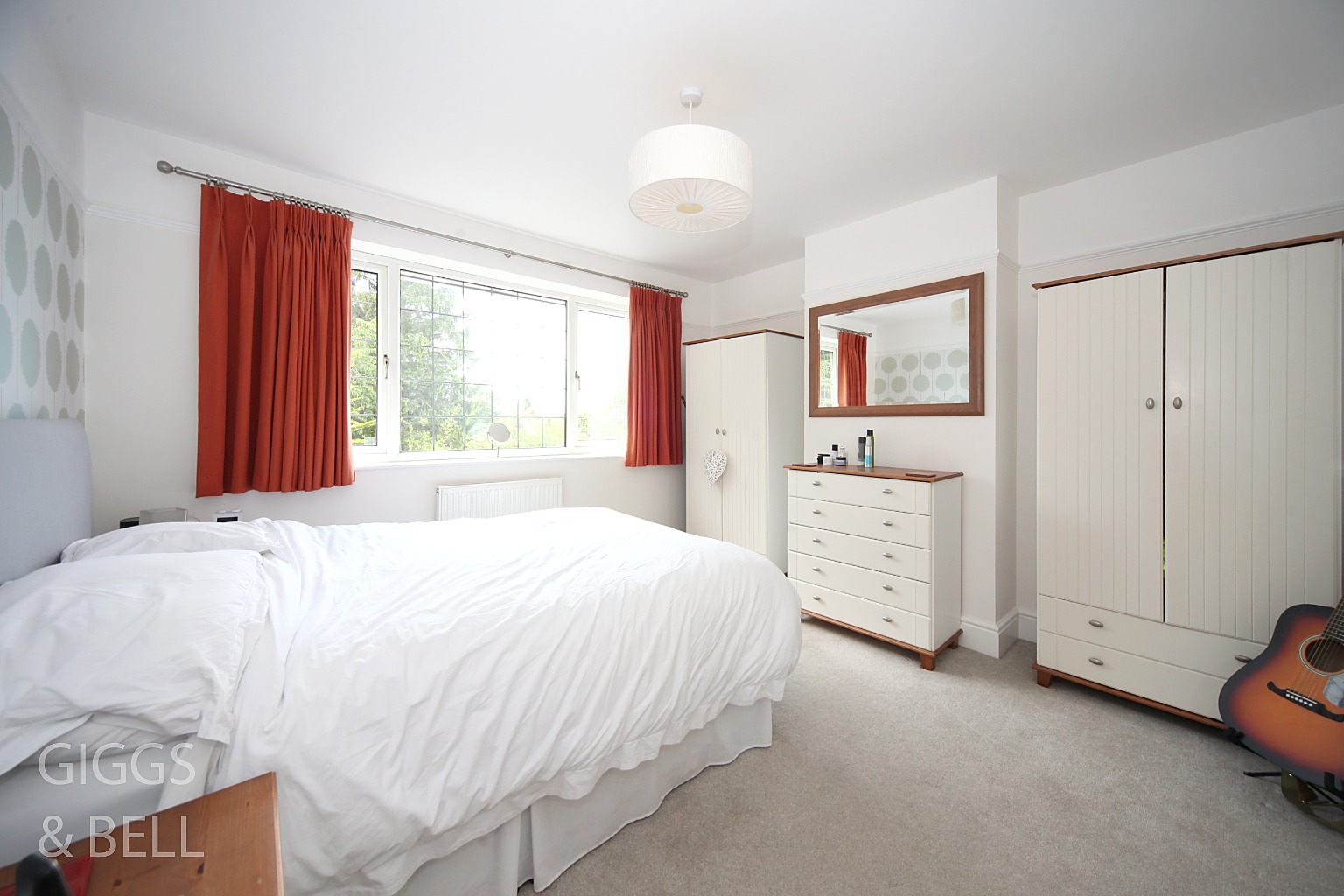 3 bed semi-detached house for sale in Knoll Rise, Luton  - Property Image 16