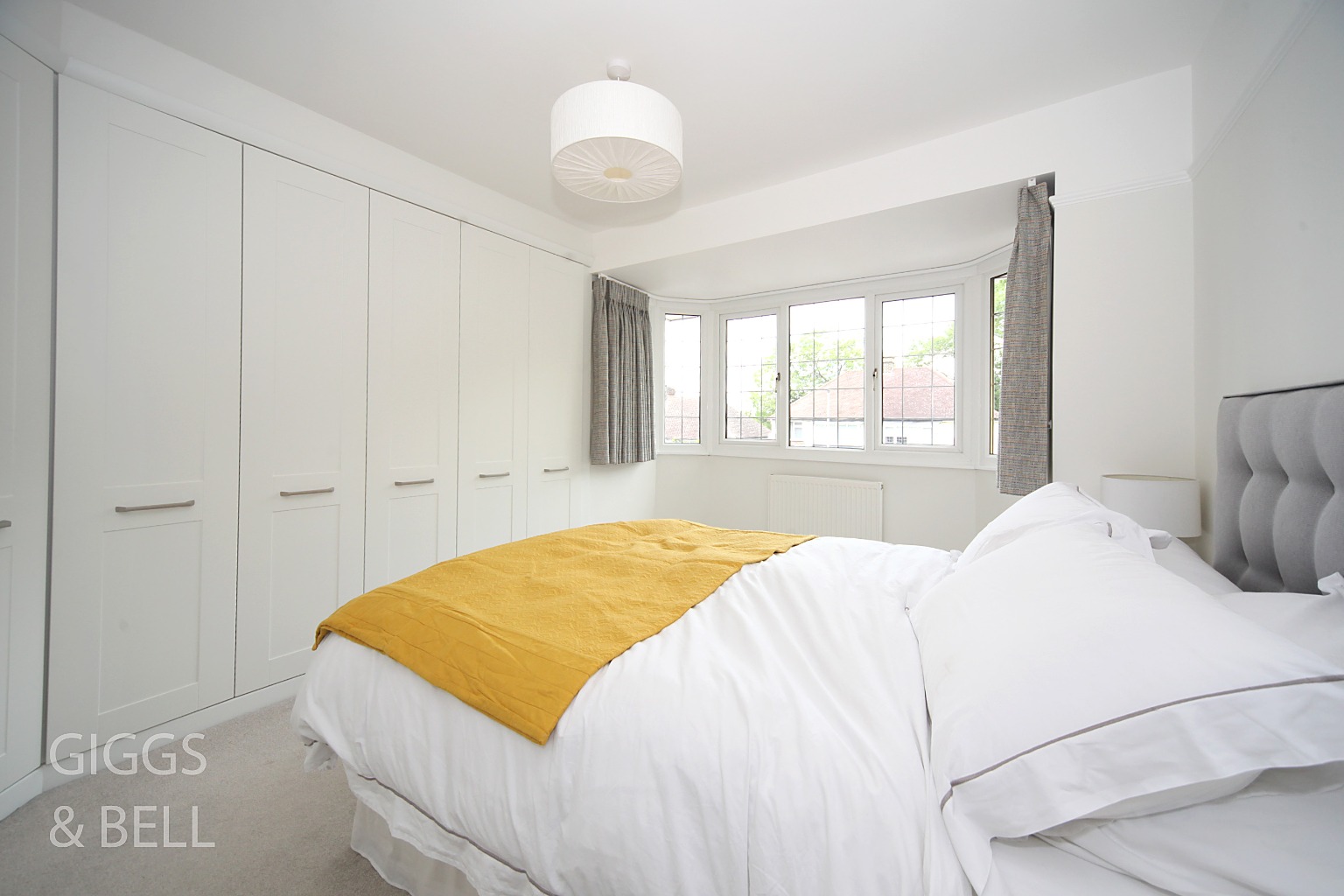 3 bed semi-detached house for sale in Knoll Rise, Luton 13