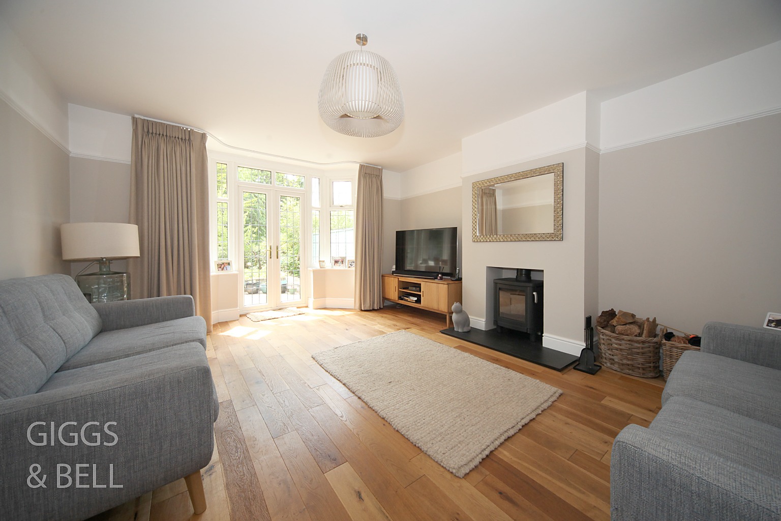 3 bed semi-detached house for sale in Knoll Rise, Luton 2